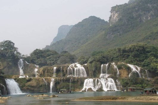 Cascade-de-Ban-Gioc-1