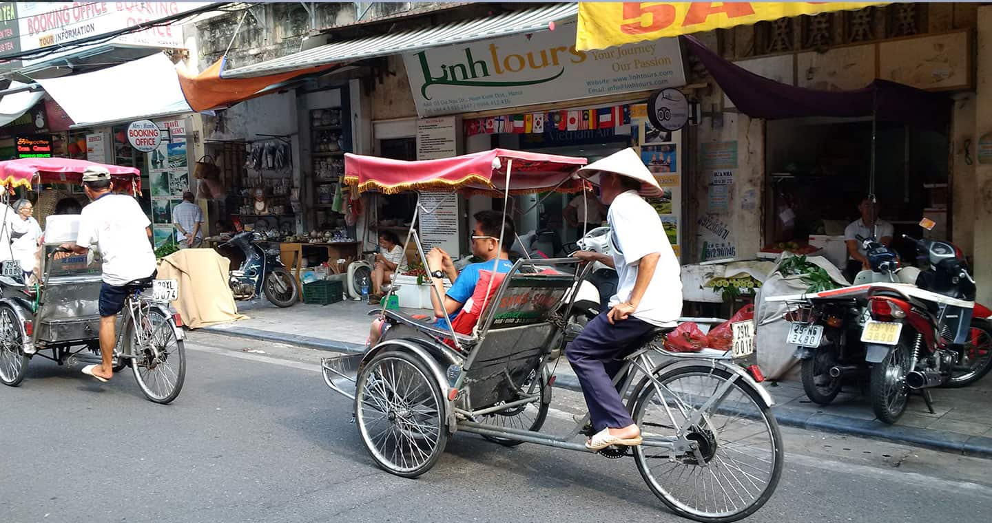 Cyclo-pousse-à-Hanoi