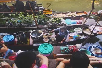 Marché-flottant-Mékong