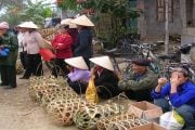 Marché-local-montagne-du-Nord-Vietnam