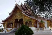 Temple-Haw-Pha-Bang-2